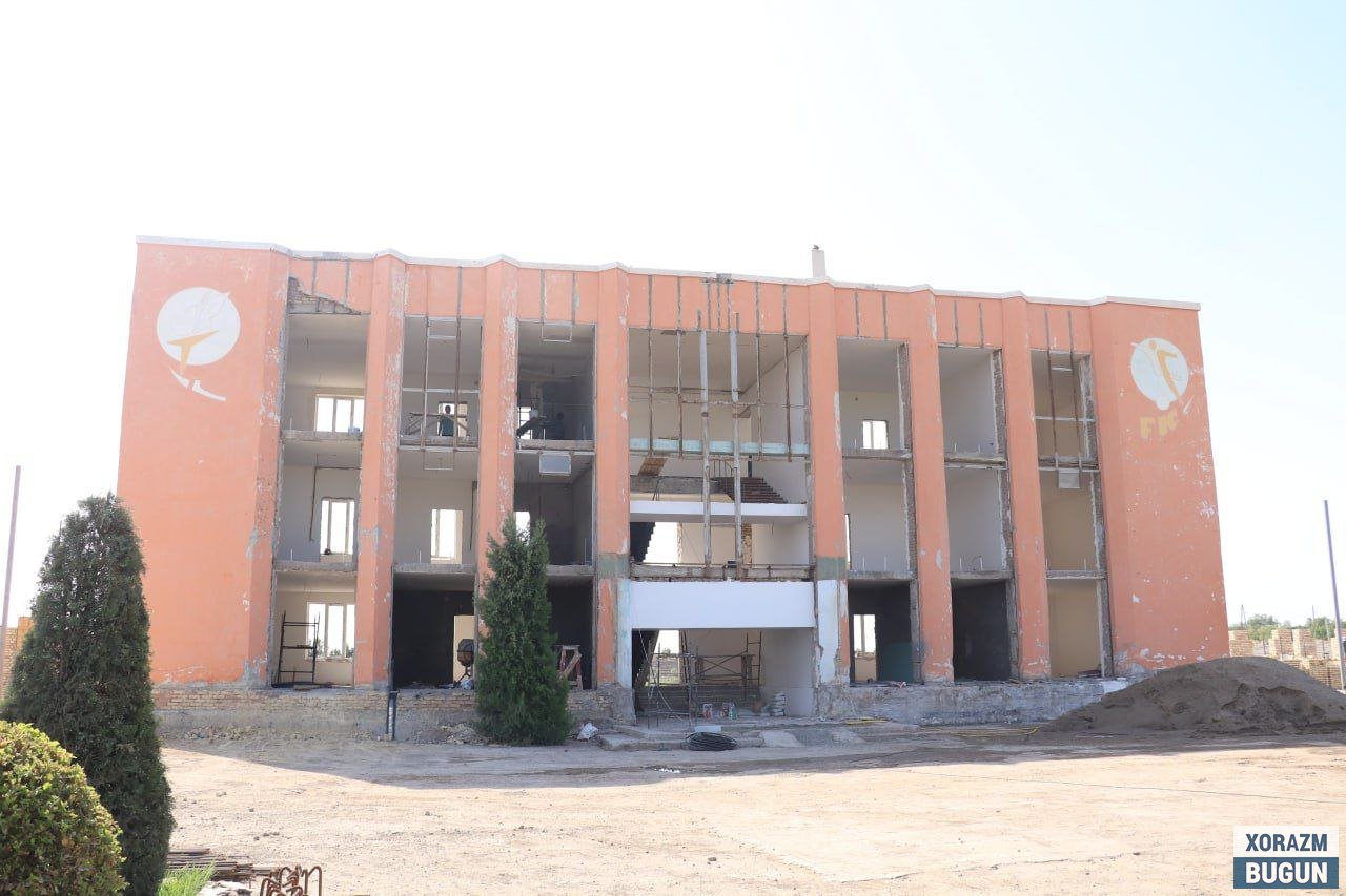 Шовот туманидаги ўйингоҳ бошқатдан қурилмоқда