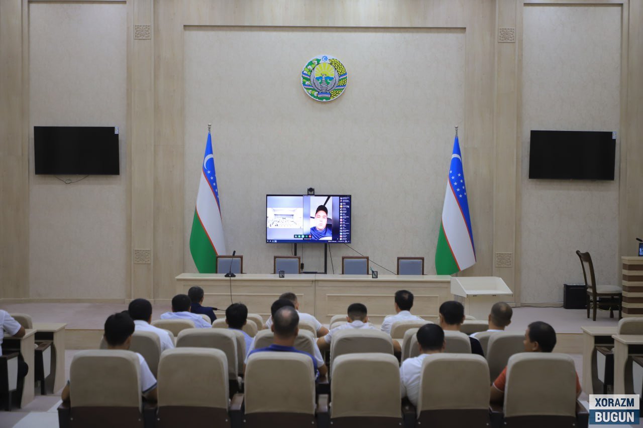 Тупроққалъа туманида Миграциядаги ёшлар билан навбатдаги онлайн мулоқот бўлиб ўтди.