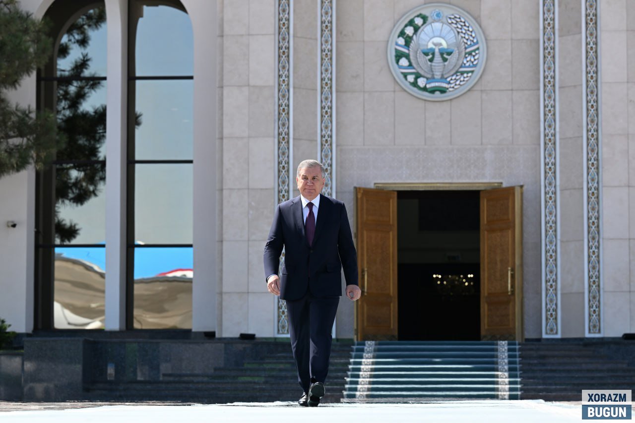 Ўзбекистон Президенти амалий ташриф билан Туркманистонга жўнаб кетди