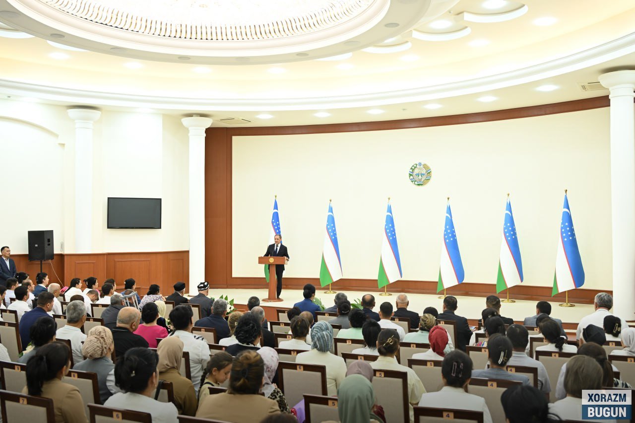Хоразмлик фидойилар давлат мукофотлари билан тақдирланди