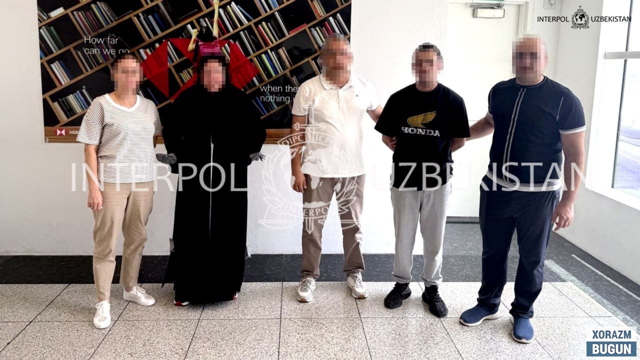 БААдан халқаро қидирувда бўлган икки фуқаро Ўзбекистонга олиб келинди