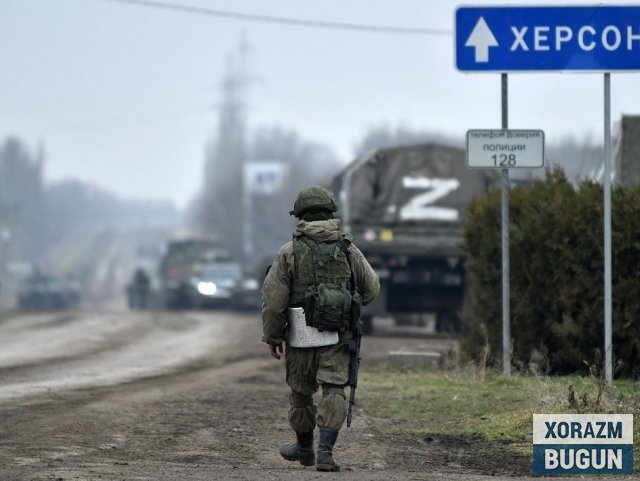 Собиқ президентнинг қизи йигитларни Украинадаги урушга ёллашда айбланмоқда