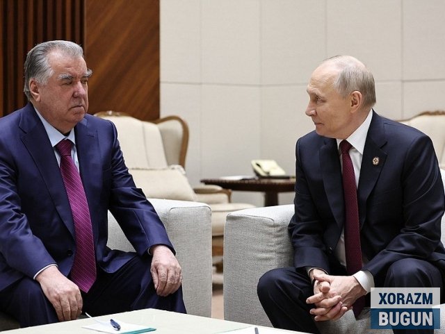 “Чегарангизда нималар бўлаётганини биламиз”. Путин Раҳмон билан гаплашиб олди