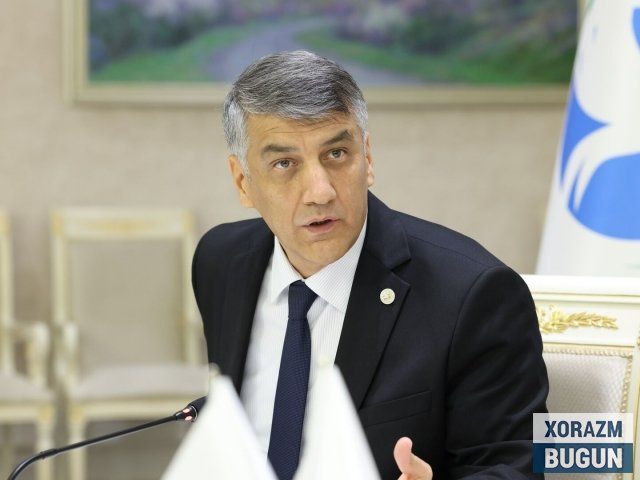 Алишер Қодиров ўзбекистонликларни зудлик билан Россияни тарк этишга чақирди