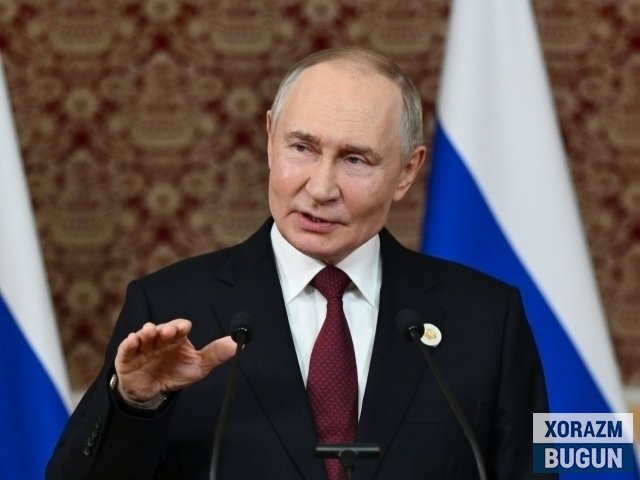 Путин Африка бозори туфайли Россия “омон қолганини” айтди