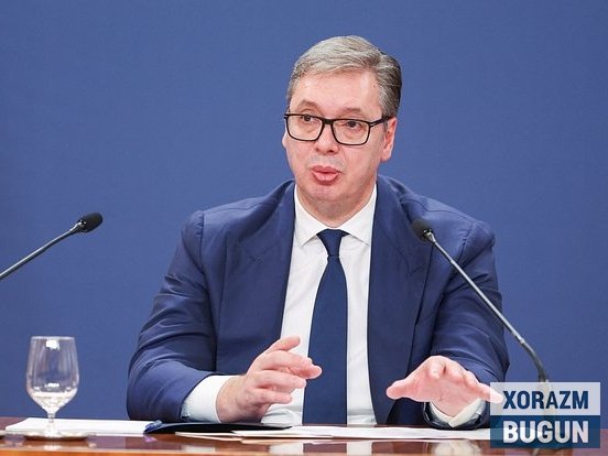 Вучич АҚШ Эронга 48 соат ичида зарба бериши мумкинлигини айтди