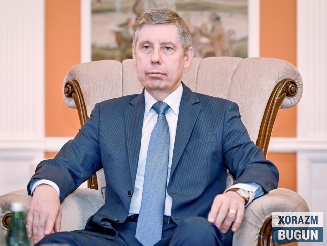 Озарбайжон Россия элчисига нота топширди