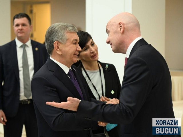 Шавкат Мирзиёев АҚШда FIFA президенти билан учрашди