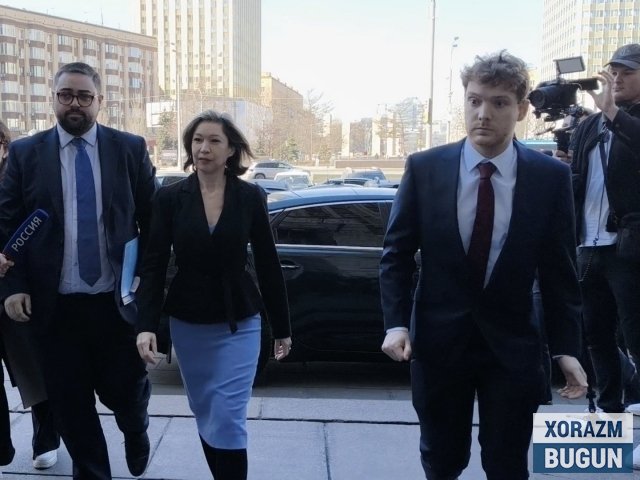 Россия Британия дипломатини қувиб солди
