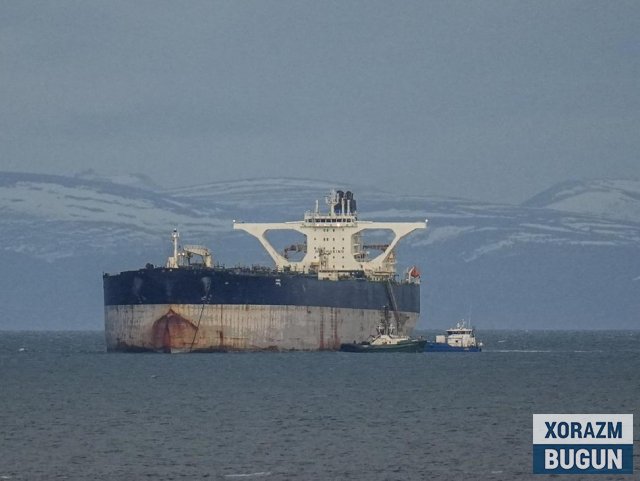 Эронга алоқадор 30 дан ортиқ кема АҚШ блокадасини ёриб ўтди