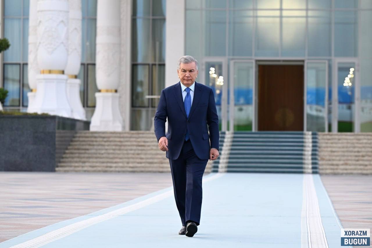 Ўзбекистон Президенти Озарбайжонга жўнаб кетди
