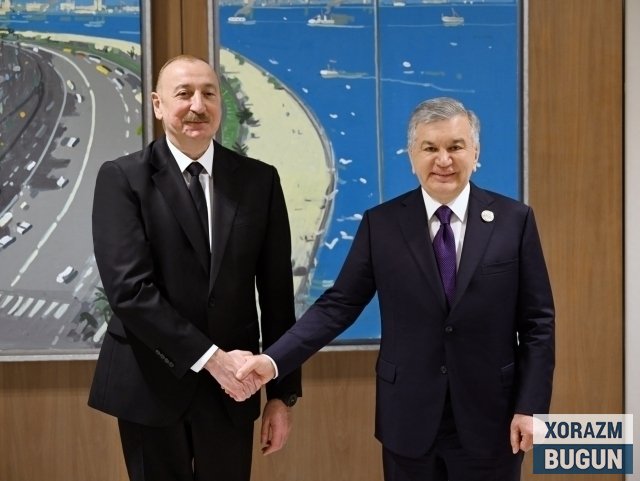 Шавкат Мирзиёев Бакуда Илҳом Алиев билан учрашди