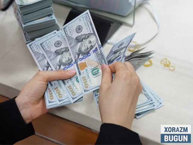 Долларнинг расмий курси ошди