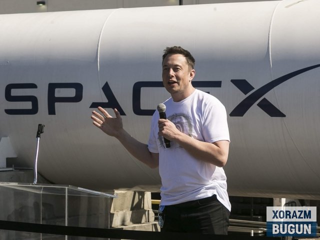 Илон Маск SpaceX’дан қанча маош олади?