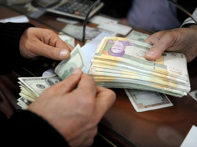 Афғонистонга Эрон ва Покистон валюталарини олиб кириш тақиқланди