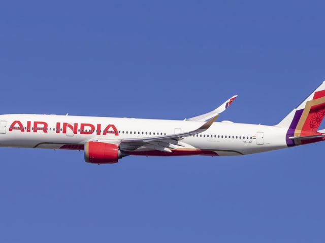 Air India учувчиси Покистон ҳаво ҳудудига кириб қолгани учун ишдан бўшатилди