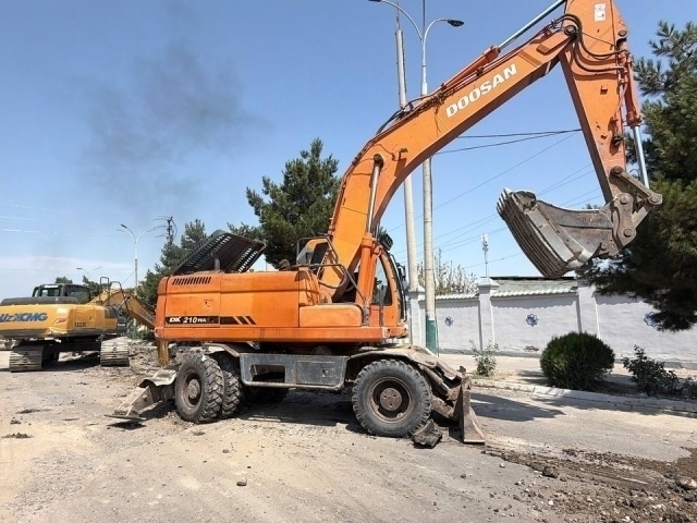 Andijonda oqova suv tizimlarini quriş va rekonstruktsiya qiliş boşlandi