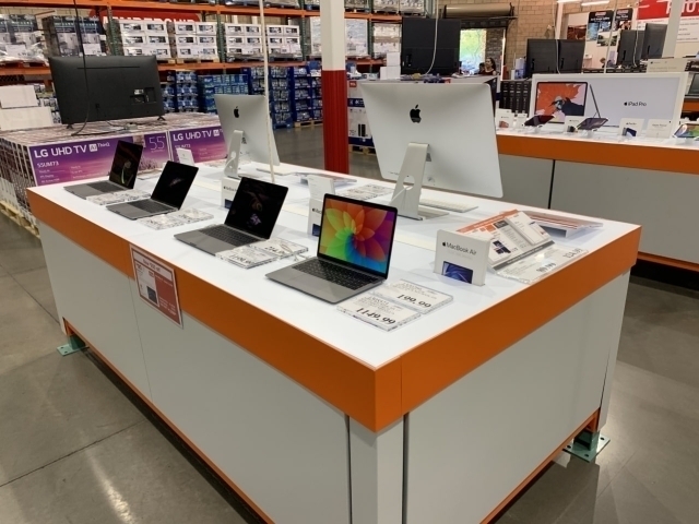 Apple нархларини кескин оширди