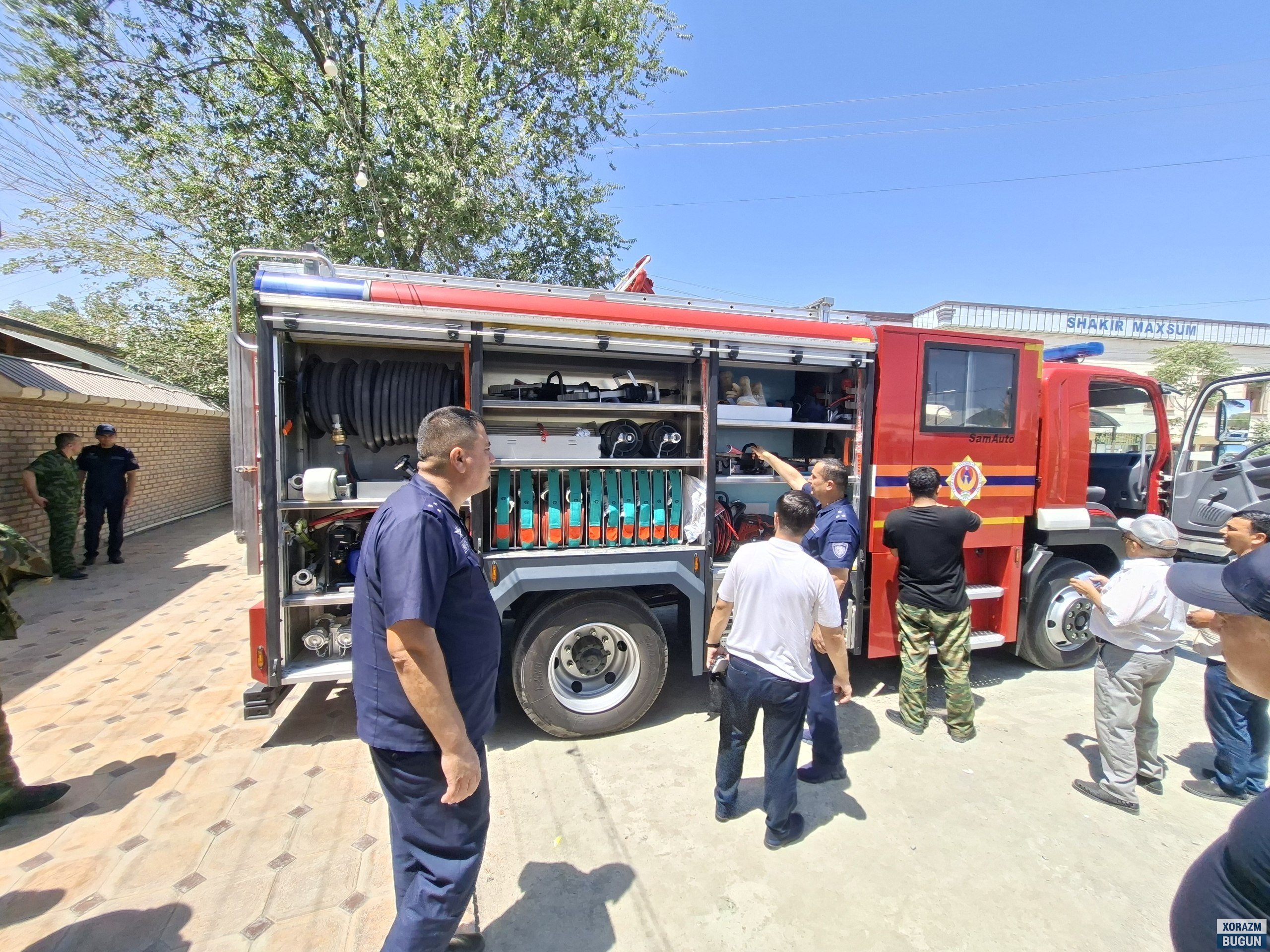 Хива тумани ФВБга янги замонавий ёнғин ўчириш автомашинаси топширилди