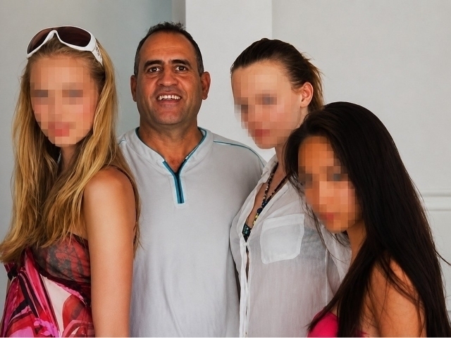 Эпштейнга қизларни топиб берганликда гумонланган агент ўлик ҳолда топилди