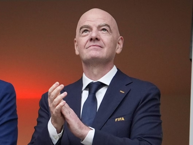 Infantino mundial vaqtida Yer ekvatorini ikki marta “aylandi”