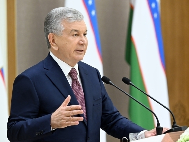 Президент гўшат нархи ошгани ҳақида гапириб, импорт бўйича режа тузишни топширди