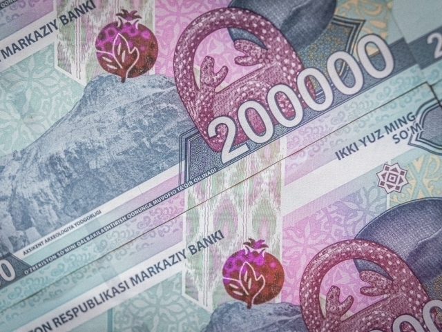 Ўзбекистонда ўртача ойлик иш ҳақи 7 млн сўмдан ошди