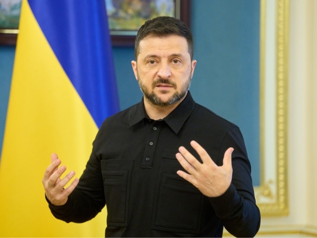 Зеленский Путинга таҳдид қилди