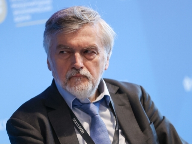 Россиянинг Украина билан урушда ютқазишини айтган бош иқтисодчи ишдан бўшатилди