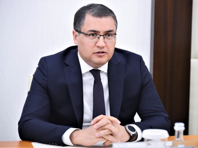 Русланбек Давлетов ишдан олинди