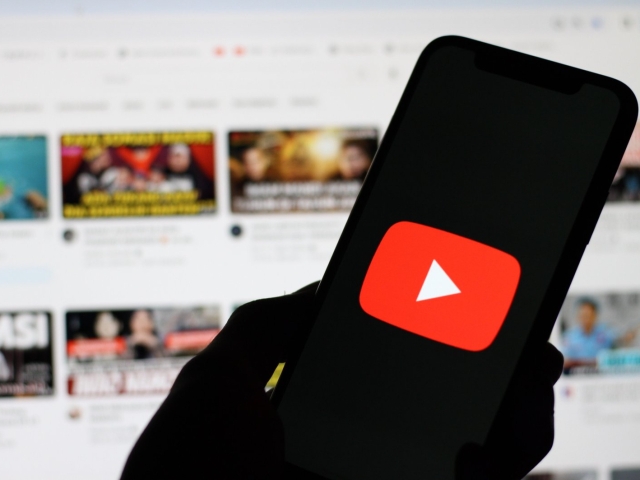 YouTube монетизацияни ёқиш талабларини кескин кучайтирди