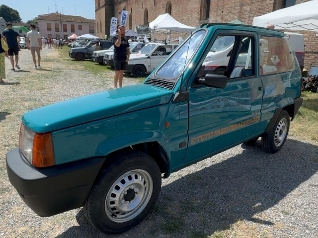 Дунёдаги энг “озғин” Fiat Гиннесга кирди