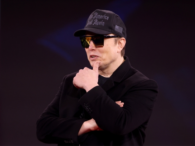 Milliarderlar Top-10 ligi töliq amerikaliklar boşqaruviga ötdi