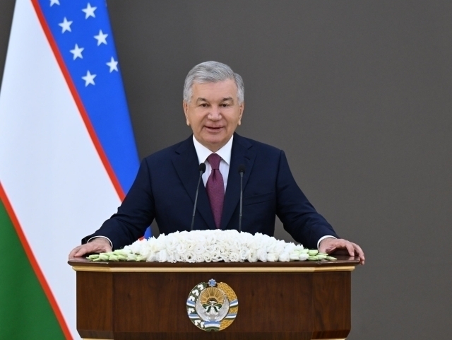 Шавкат Мирзиёев туризм соҳаси ходимларини табриклади