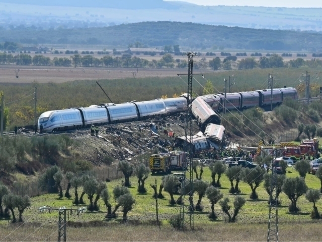 Ispaniyada 3 kunlik motam elon qilindi