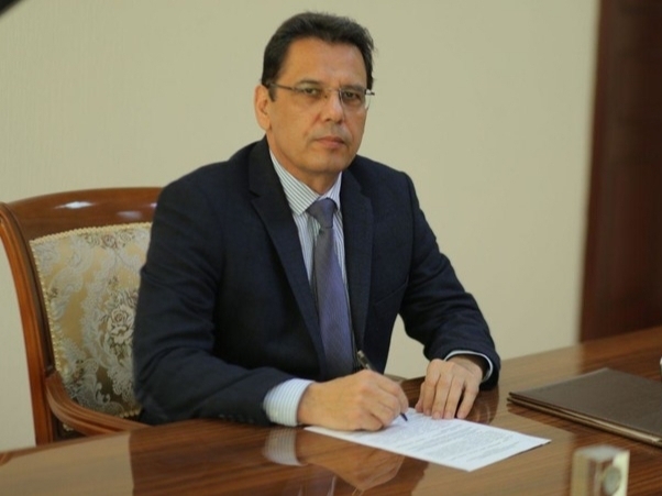 Қўнғиротбой Шарипов эски лавозимига қайтди