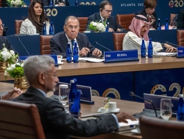 Lavrov sabab G20 yiğilişida jamoaviy suratga tuşiş bekor qilindi