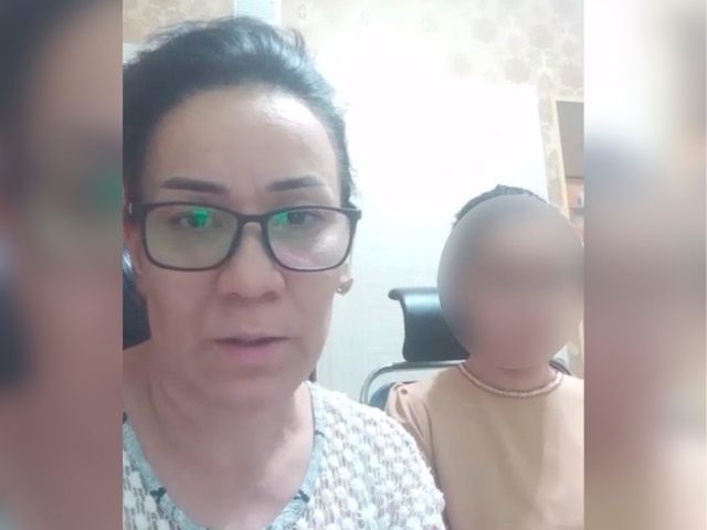 Мулозим эрини зўравонлик ва педофилияда айблаган аёл ўғирлаб кетилди