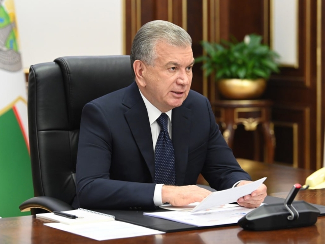 Педофилларга умрбод қамоқ: Президент кутилган қонунни имзолади