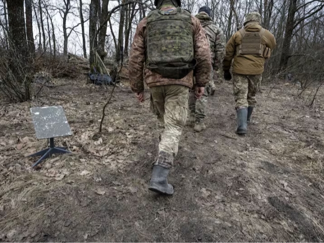 Pentagon Ukrainadagi Starşield tizimidagi uzilişlarni tekşirişdan boş tortdi