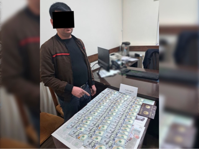 Польшага ишга юбориш учун $10 400 сўраган МЧЖ раҳбари ушланди