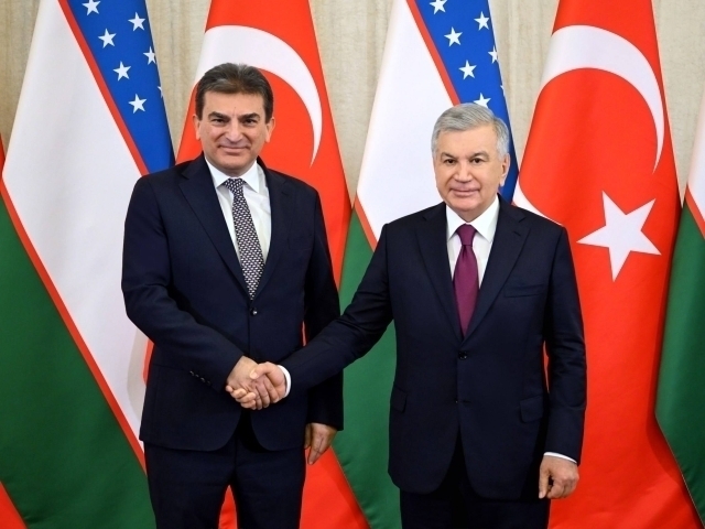 Prezident “OYAK” kompaniyasi Boş ijroçi direktorini qabul qildi
