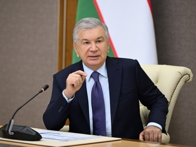 Президент янги вазирлик ишини ташкил этиш бўйича таклифлар билан танишди