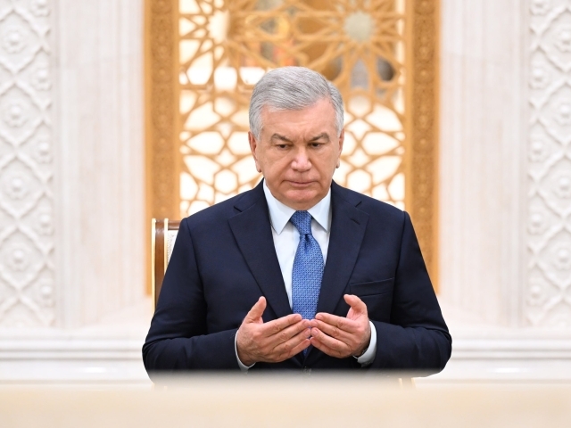 Шавкат Мирзиёев Имом Бухорий мажмуасини зиёрат қилди